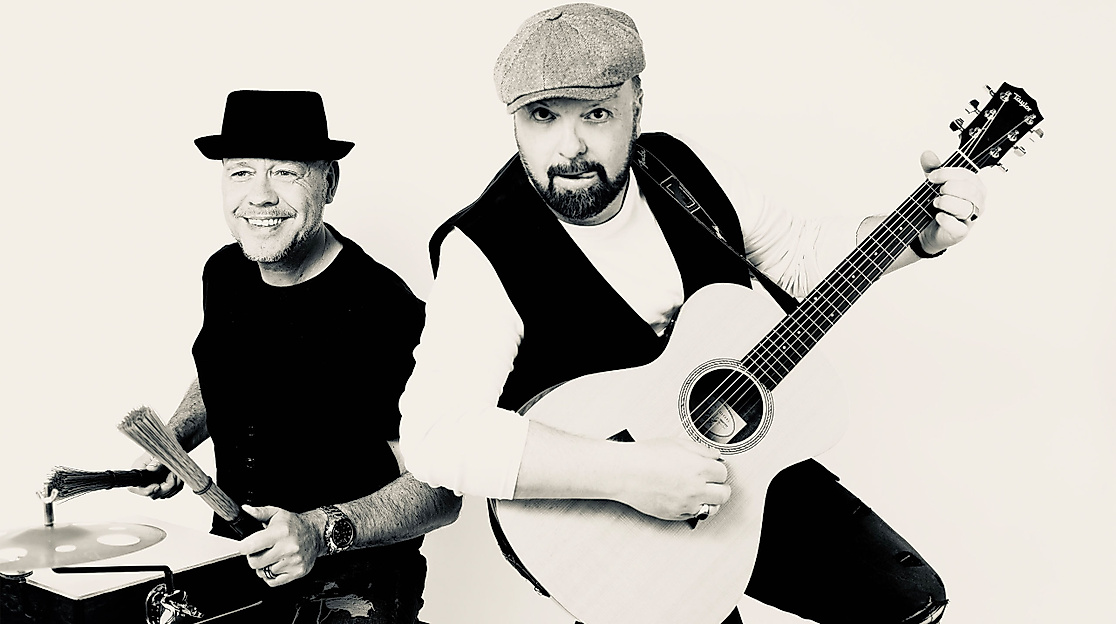 Kultur.Sommer.Garten. - Bridges & Hooks