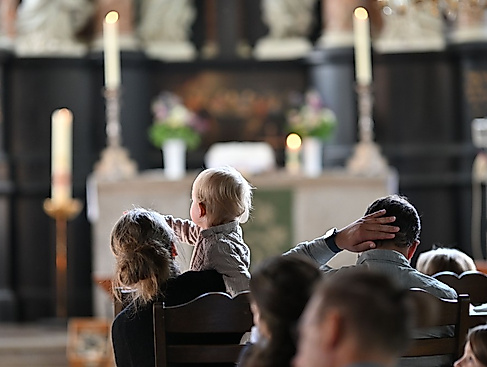 Familiengottesdienst mit den Kurrenden und Pastorin Nicola Nehmzow