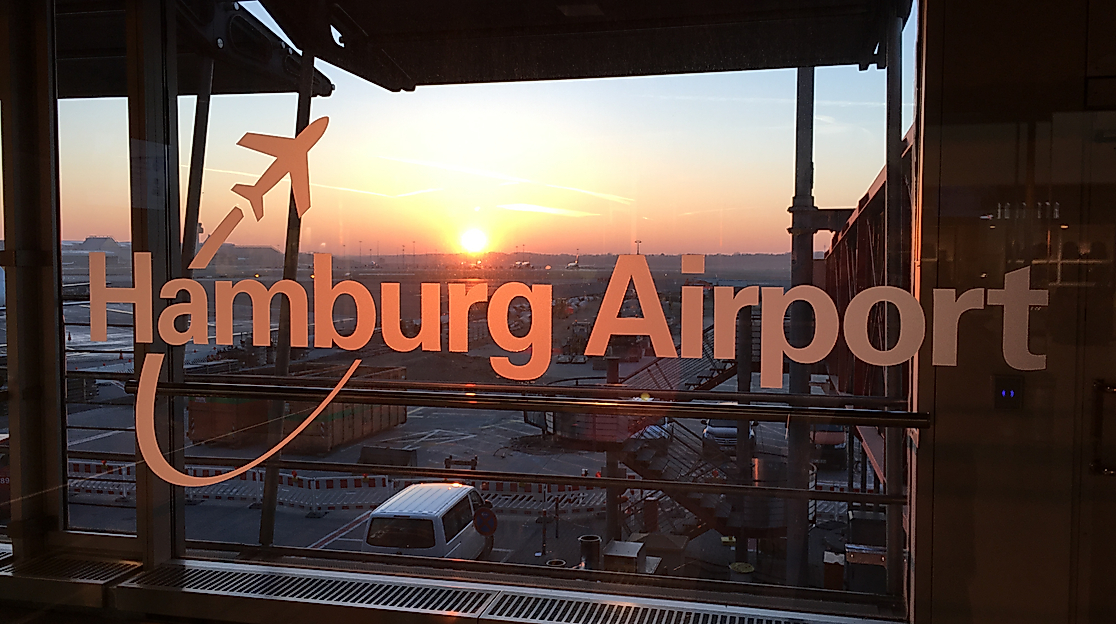 ></center></p><p>Der hochmoderne und citynahe Hamburger Flughafen, benannt nach dem Altkanzler 