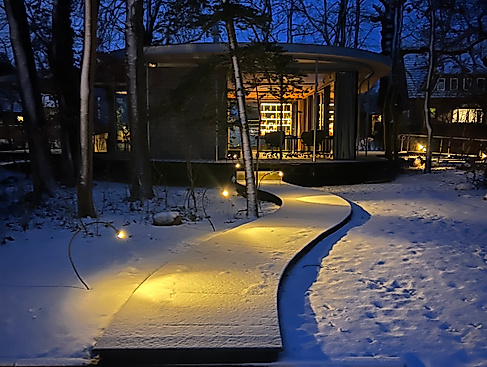 Der Pavillon am Abend