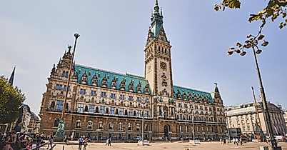 rathaus_totale_c-2018-thisisjulia-photography-2