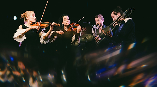 Stegreif Ensemble – echo:chamber