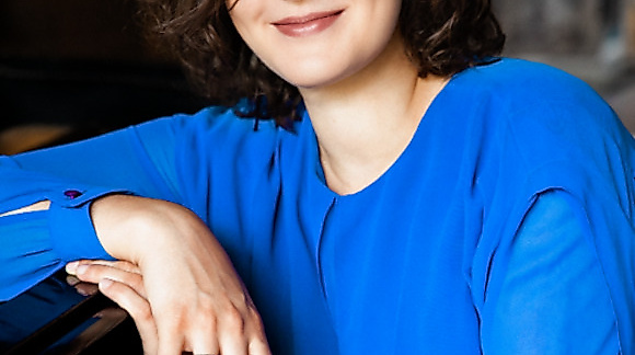 Debüt IV: Anna Geniushene