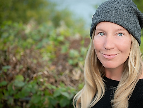 Autorenlesung mit Turid Müller aus "Unter dem Strand"