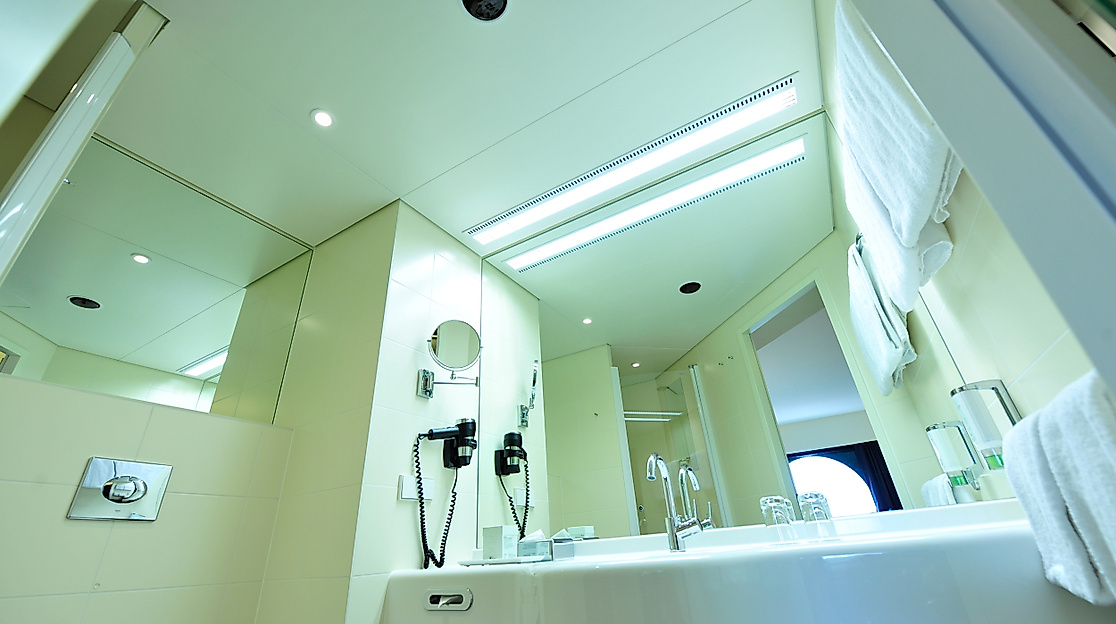 Hotel ARCOTEL Onyx Hamburg: Bad