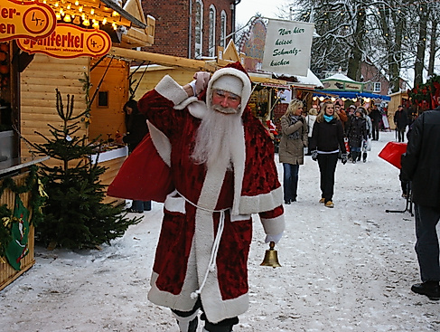 2010 Weihnachtsmann auf dem Snevern Wiehnachtsmarkt ST