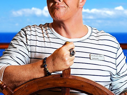 „UNTER KREUZFAHRERN - Captain Comedy legt ab!“