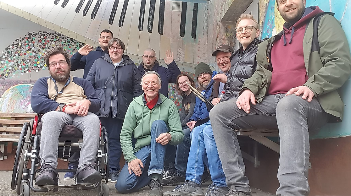 Luna Music Club mit den Old School Rockers & Miss D Groove