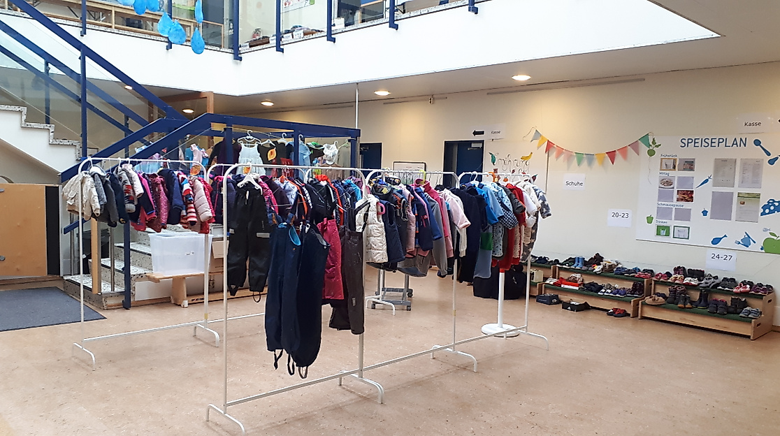 Flohmarkt in den Räumlichkeiten der Kita
