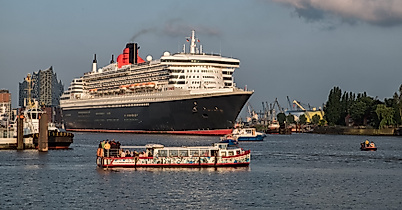 luette-deern_queen-mary_c-andreas-kreutzer_1