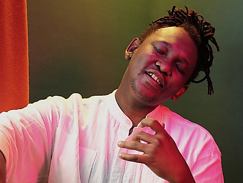 Abel Selaocoe, Violoncello