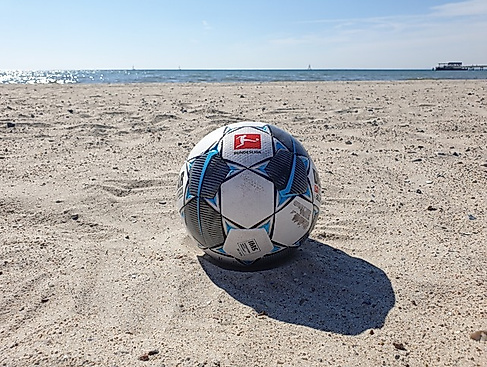 Ball- und Bewegungsspiele