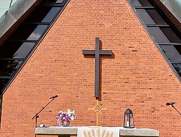 Open-Air-Gottesdienst mit Posaunenchor und anschl. Grillwürstchen-Essen