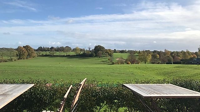 von-der-terrasse-der-blick-auf-die-range_c-golf-club-curau-ev