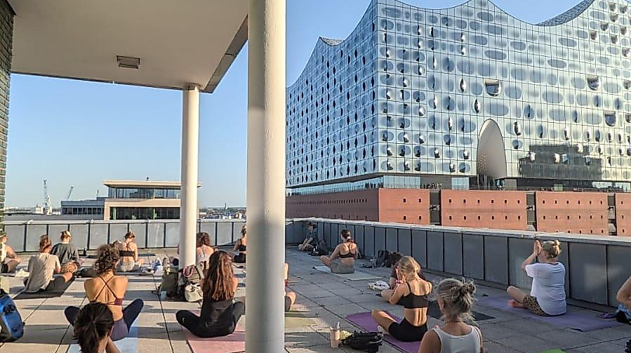 Rooftop Yoga 2026