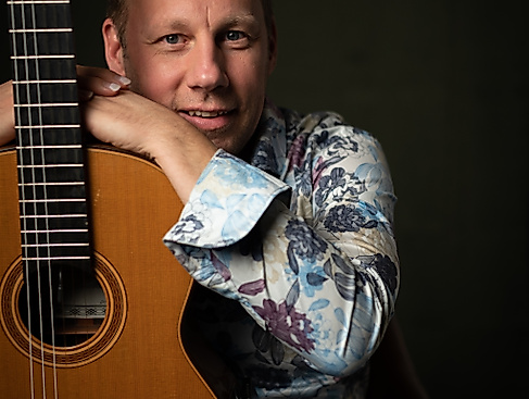 „Asturias-Zauber der klassischen Gitarre“ Konzert mit Klaus Wladar