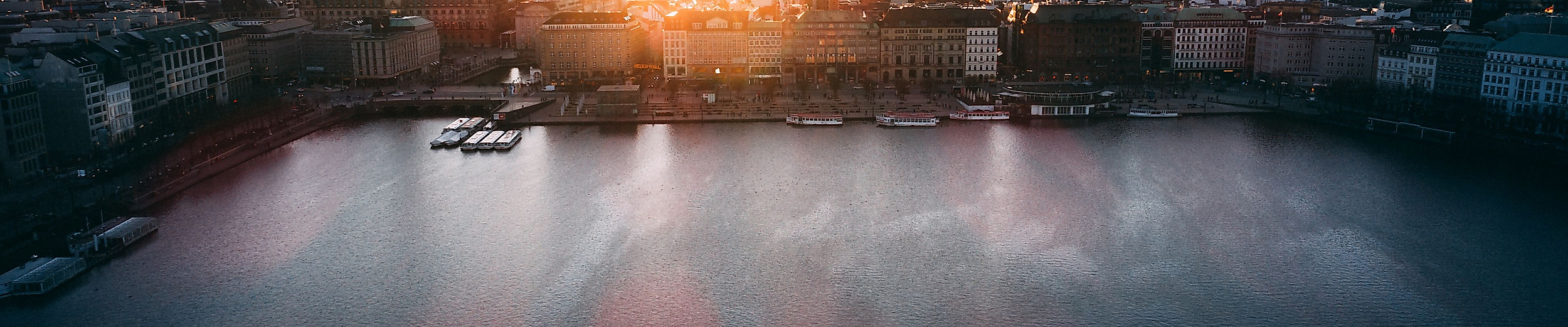 Panorama Binnenalster Sonnenaufgang