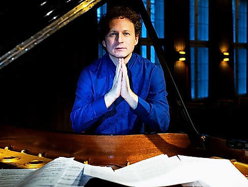 Leon Gurvitch - Echoes of Chagall