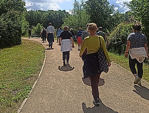 Yogawalk_Thielenburger_See (c) Jenny Reader (1)