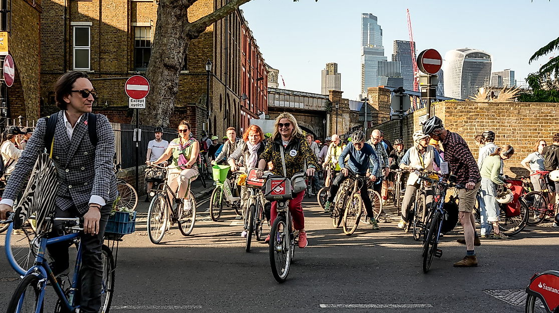 VeloNotte Botanica in London 2025