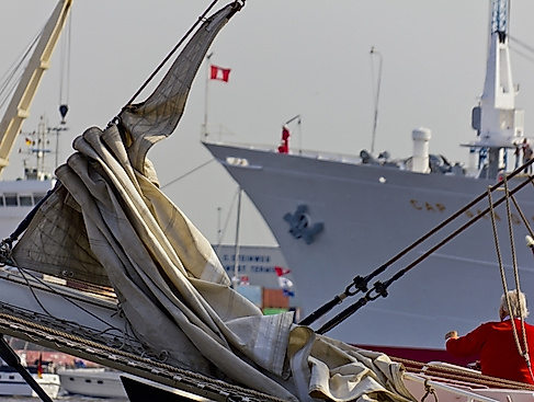 Sommer Brunchfahrt auf der Elbe HAMBURG - HAMBURG
