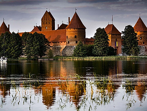 26-01-19 Pressebild Baltikum - Litauen, Trakai, Burg Jules Verne Multivisionen  Roland Marske