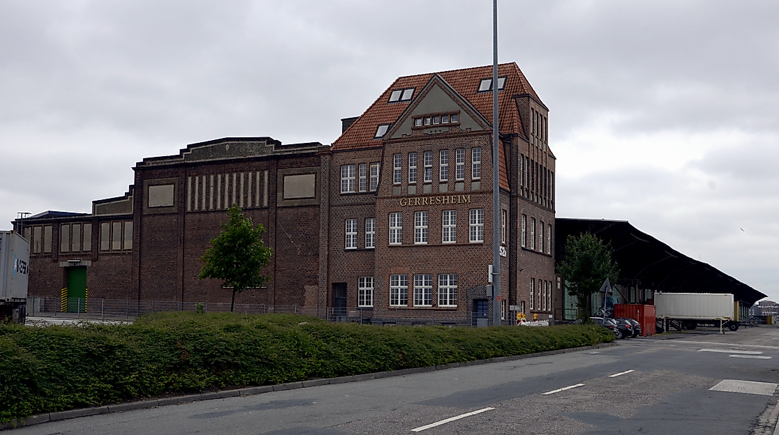 Schuppen 52