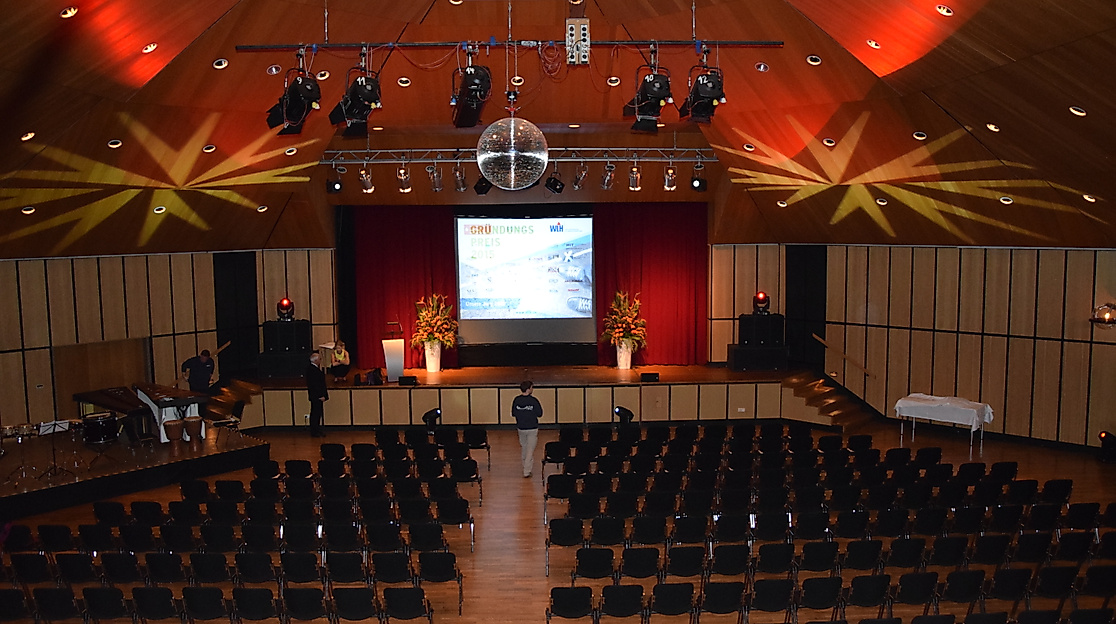 Ob Messen, Tagungen oder Feierlichkeiten: Die Veranstaltungsräume eignen sich hervorragend für große Veranstaltungen.