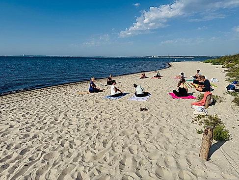 Yoga am Strand