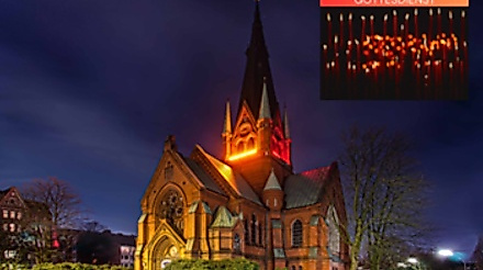 Kreuzkirche am Abend