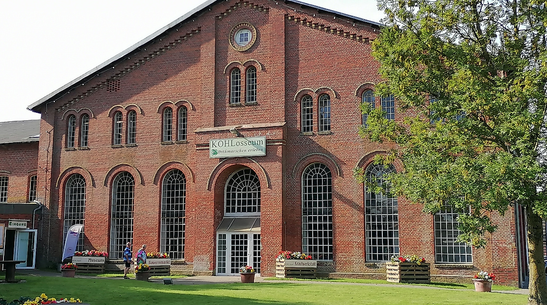 Flohmarkt am Kohlosseum in Wesselburen