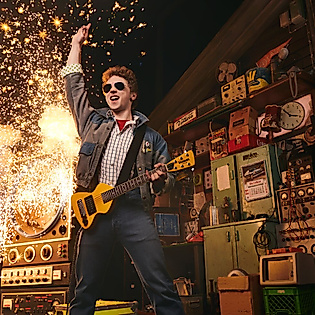 Zurück in die Zukunft Szenenmotiv Mann mit E-Gitarre