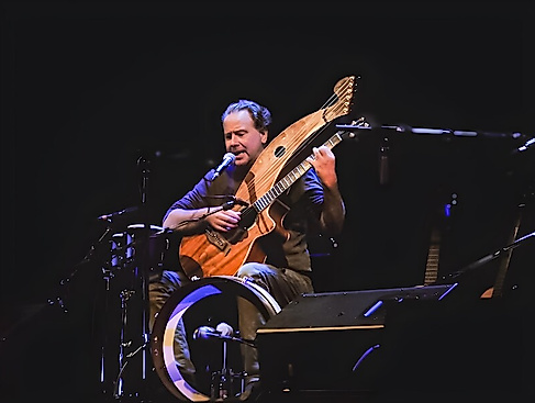 Worlds of Song - Ein Abend voller globaler Harmonie mit Loah, Laura Silverstone und Brian Gore