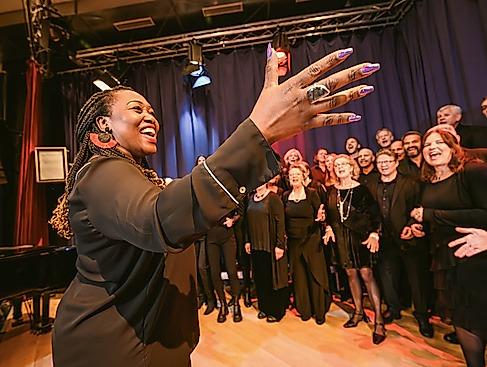 50 Voices - Groove and Emotions live erleben