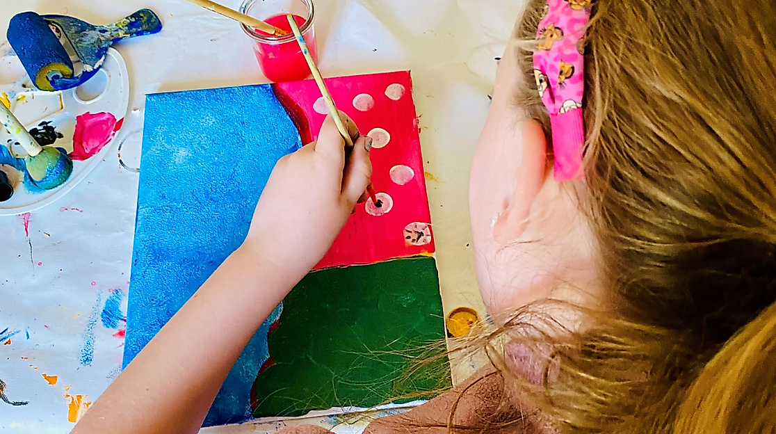 Foto Kinder die malen_Emmi Eck 3_quer