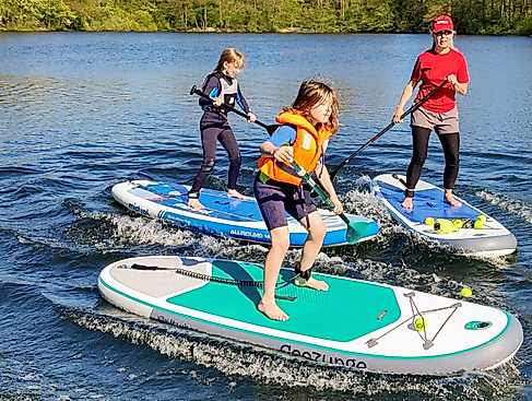 SUP BASIC-Kurs: Spielerisch die Grundlagen des Stand Up Paddling lernen – für Groß und Klein ein unvergessliches Erlebnis auf dem Wasser