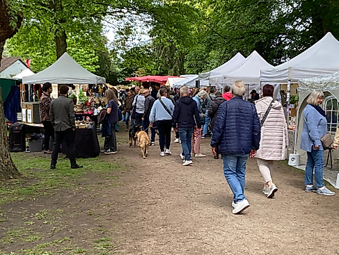 Foto vom alljährlichen Kunsthandwerkermarkt