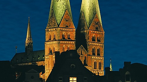 "Behind the Scenes"-Tour in die Türme! Mit Erlebnis der Abendglocke