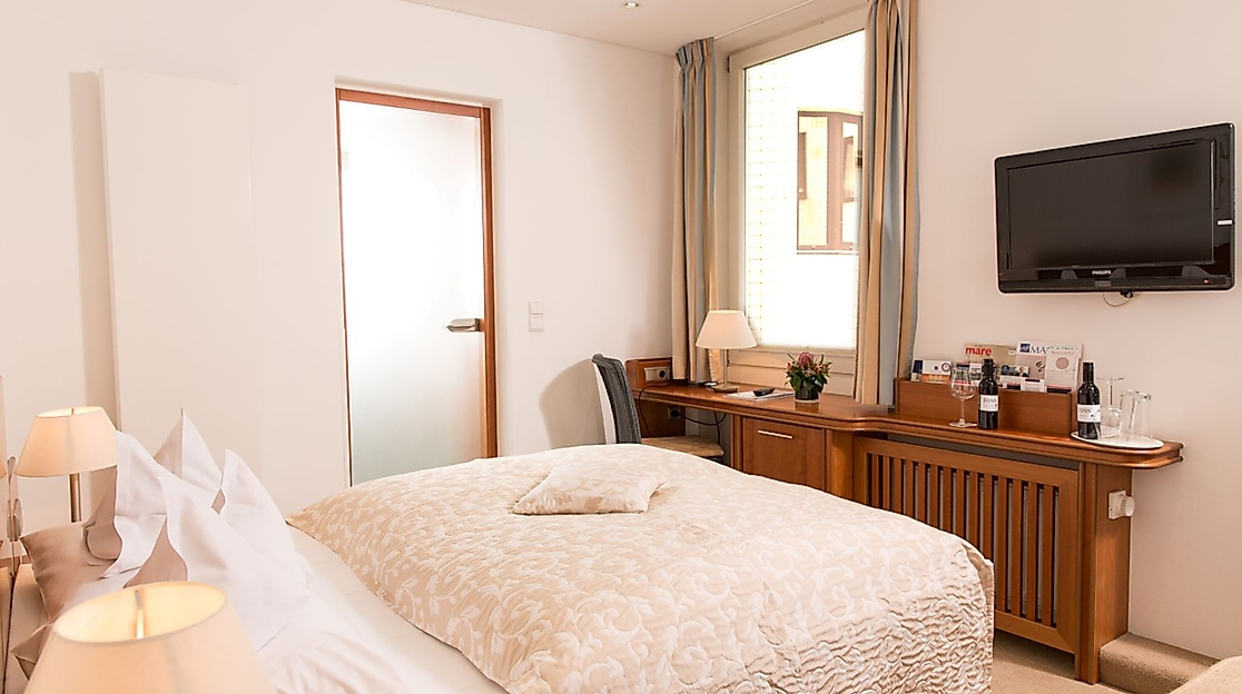 Hotel Baseler Hof Hamburg: Standard Zimmer