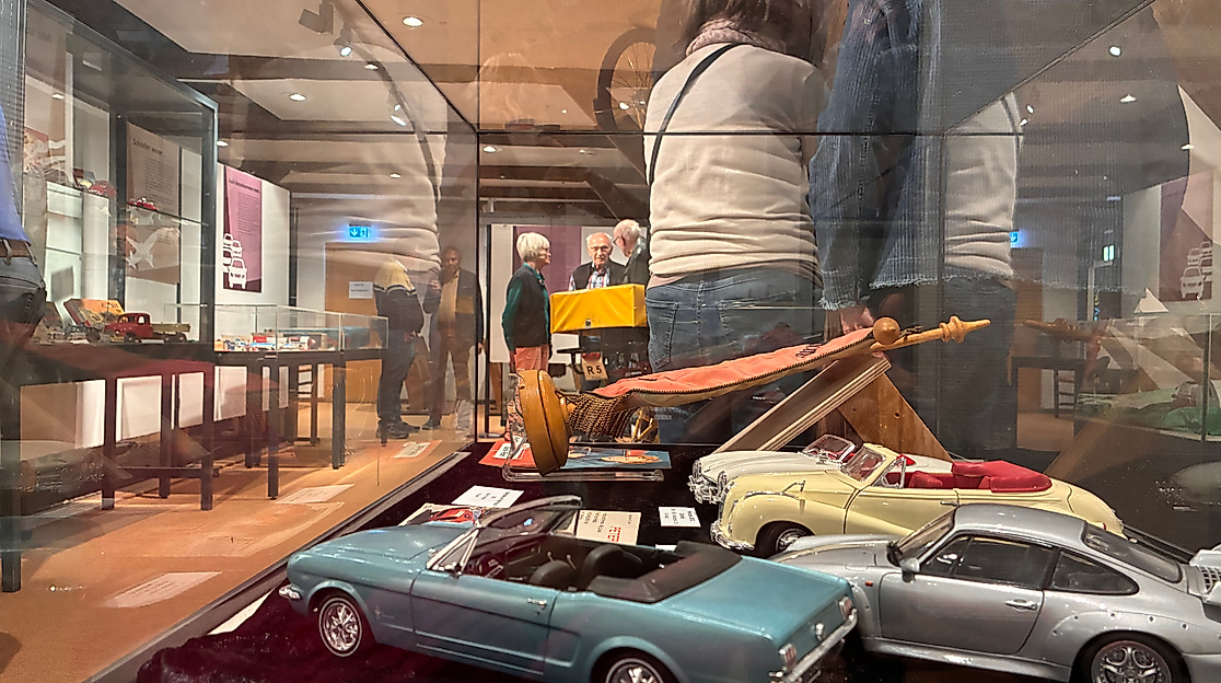 Führung durch die Sonderausstellung "Vom Pferdewagen bis zur E-Mobilität": Geschichte(n) rund ums Automobil