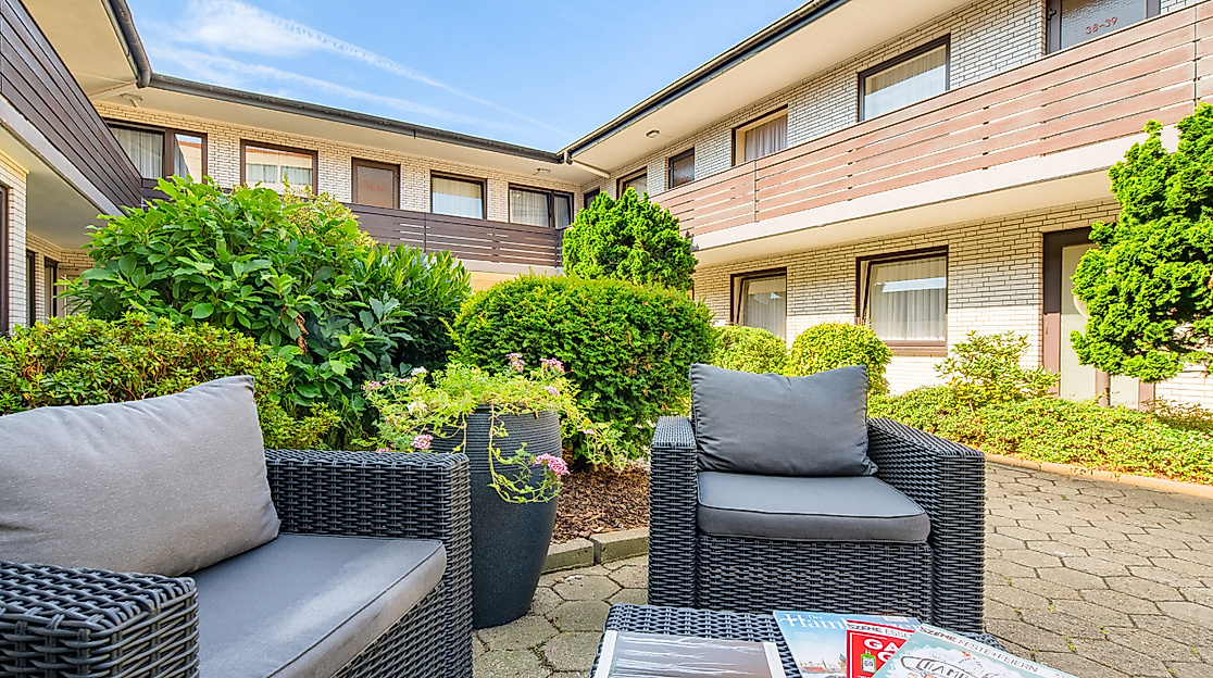 Best Western Hotel Hamburg International: Inner courtyard