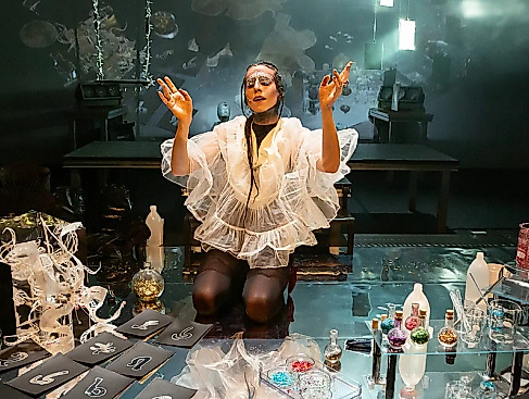 SALVATION (Glitter Doesn't Care I'm a Boy)
                                - fluctoplasma Festival