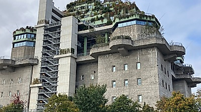 Zum Grünen Bunker, Heiligengeistfeld und Kaffeetrinken im Augustinum