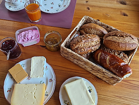 Klön-Frühstück auf dem Rockenhof