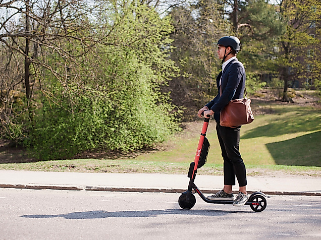 voi-scooter_c-voi-scooters-2