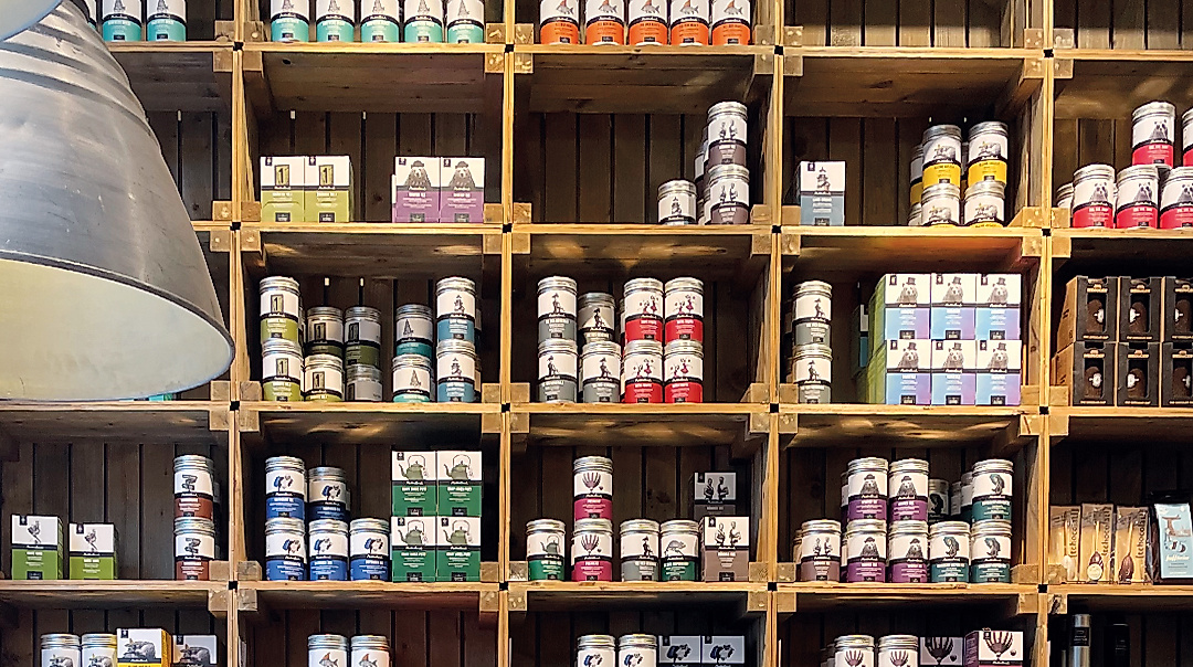 mutterland_city_regale