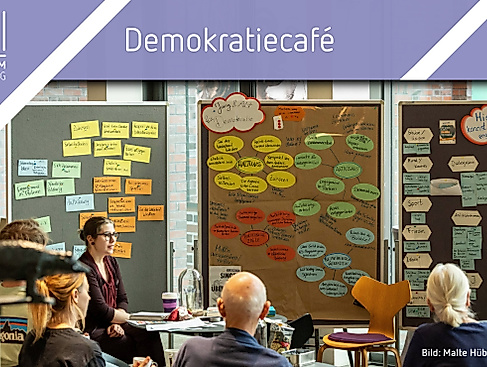Demokratiecafé: Ins Handeln kommen für eine starke Demokratie