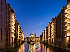Wasserschloss in de Speicherstadt bei Nacht