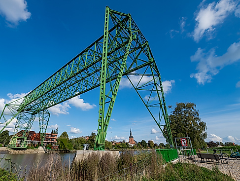 Saisonbeginn der Schwebefähre