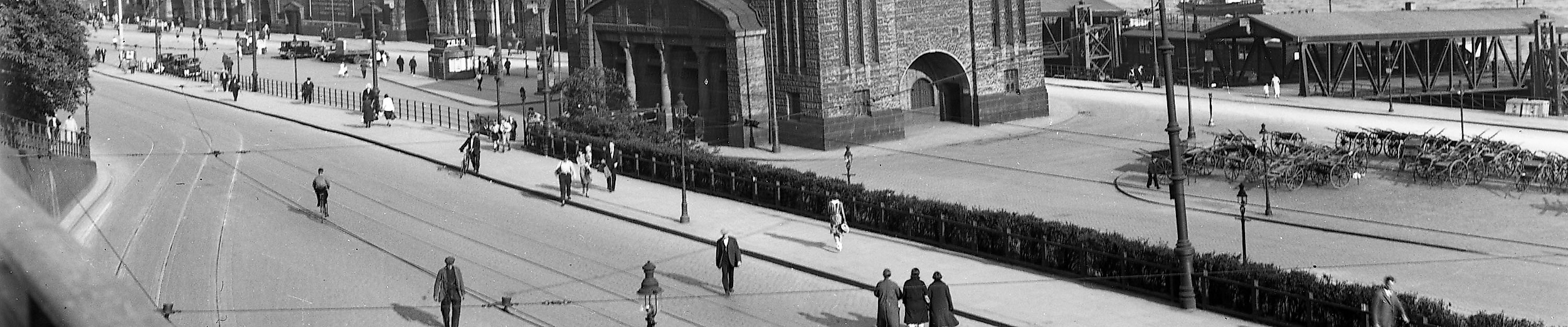 Schachtgebaeude Alter Elbtunnel